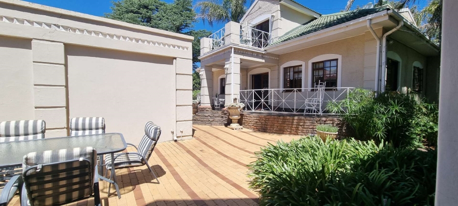 5 Bedroom Property for Sale in Waverley Free State